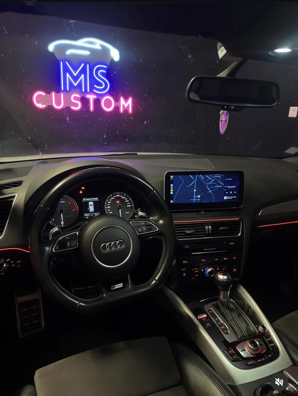 Audi SQ5 : écran tactile nouvelle génération et éclairage d'ambiance complet