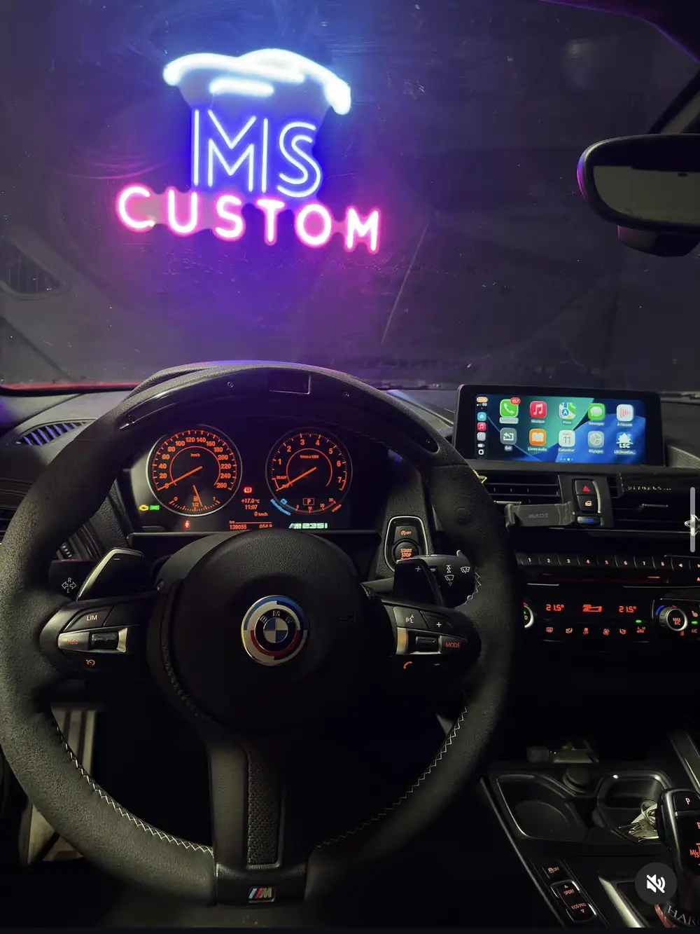 BMW Série 2 M235i : CarPlay et Android Auto sans fil intégrés à l'écran d'origine